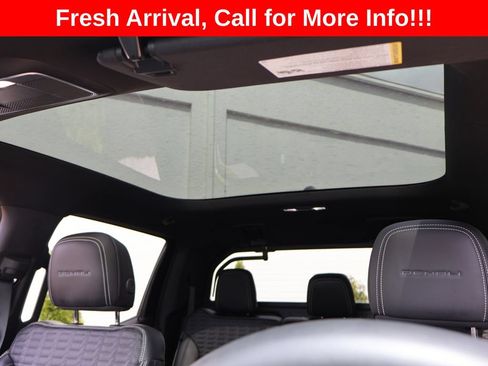 Used 2025 GMC Sierra EV Denali AWD/4WD image 31