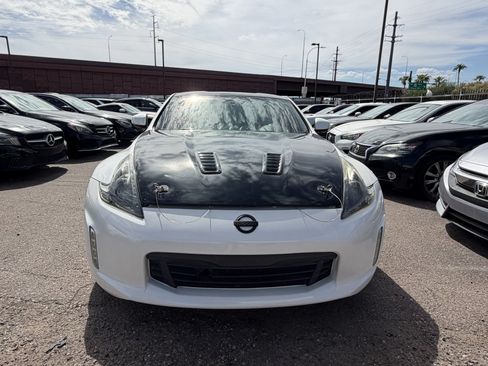 Used 2013 Nissan 370Z Touring w/ Sport Pkg RWD image 2