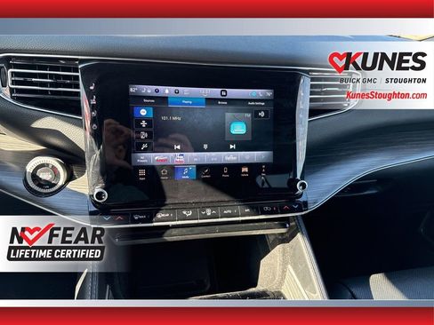 Used 2024 Jeep Wagoneer Series III AWD/4WD image 19