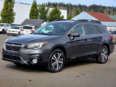 Used 2019 Subaru Outback 2.5i Limited image 3