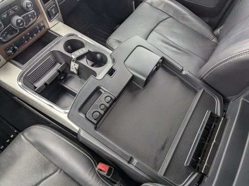 Used 2017 RAM 1500 Laramie w/ Convenience Group image 35