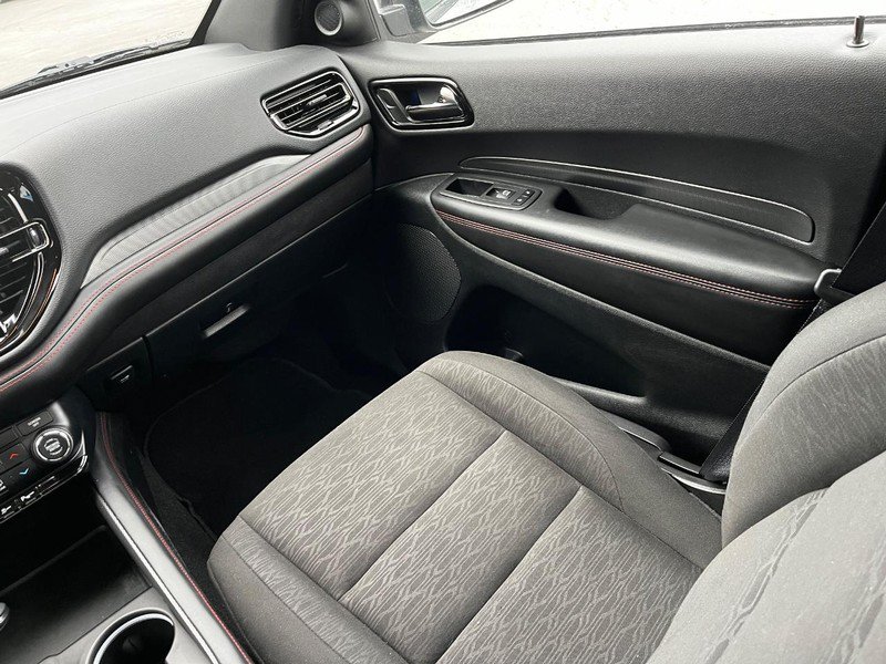 Used 2024 Dodge Durango GT AWD/4WD image 15