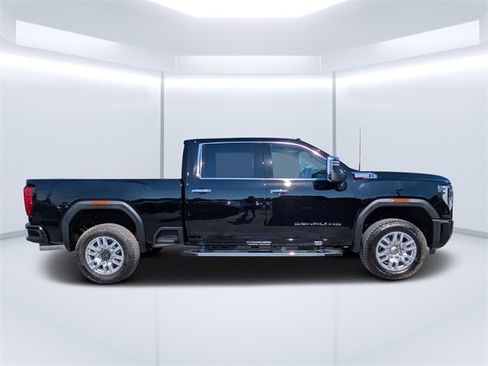 New 2026 GMC Sierra 3500 Denali w/ Denali Reserve Package image 2