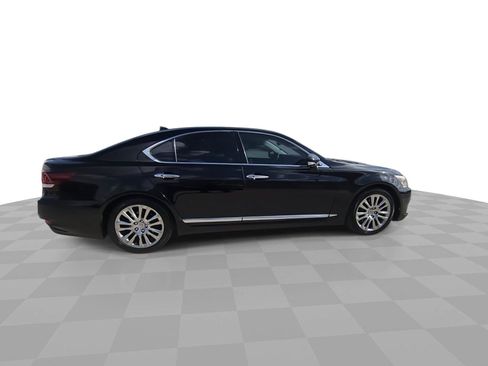 Used 2014 Lexus LS 460 w/ Comfort Package RWD image 9