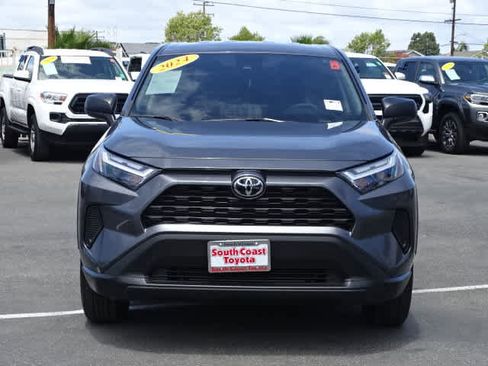 Used 2024 Toyota RAV4 LE FWD image 3