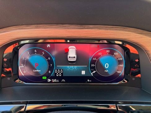 New 2026 Volkswagen Atlas SEL Premium R-Line AWD/4WD image 17