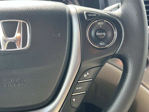 Certified 2018 Honda Pilot EX image 10