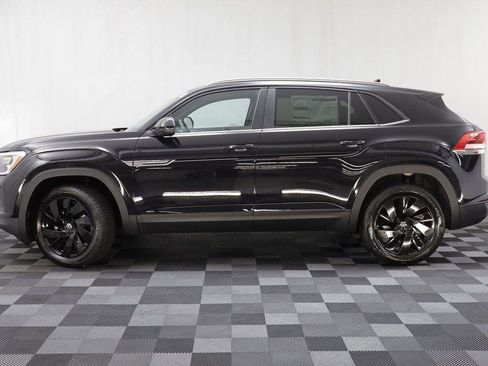 New 2026 Volkswagen Atlas Cross Sport SE image 4