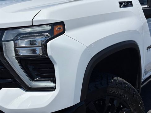 Used 2025 Chevrolet Silverado 2500 LTZ w/ Trail Boss Package image 2