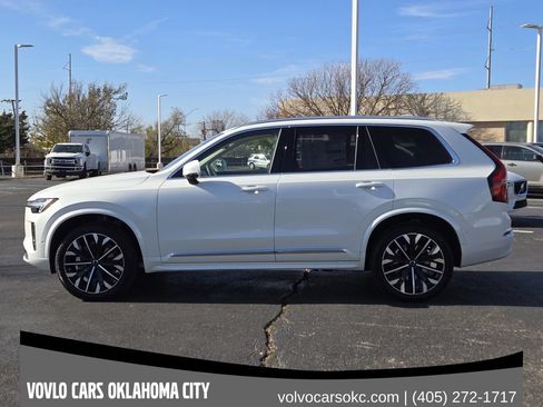Used 2026 Volvo XC90 B6 Ultra w/ Protection Package Premier AWD/4WD image 3