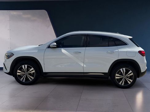 Certified 2024 Mercedes-Benz GLA 250 image 2