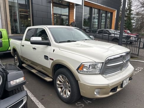 Used 2016 RAM 1500 Laramie Longhorn w/ Convenience Group image 3