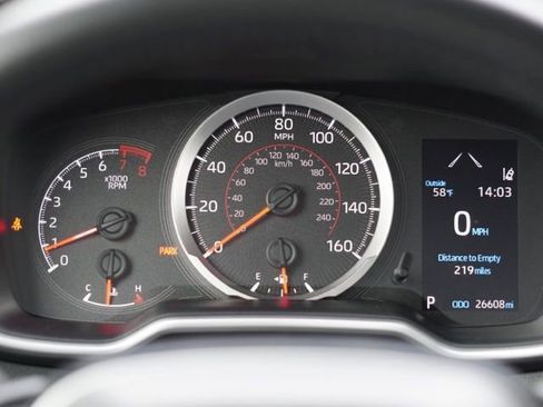 Used 2021 Toyota Corolla SE image 19