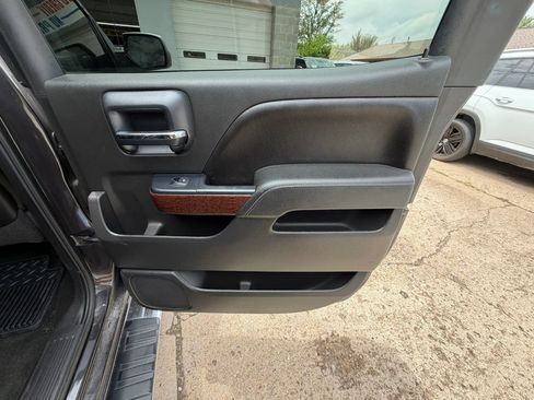Used 2014 GMC Sierra 1500 SLT w/ SLT Crew Cab Value Package AWD/4WD image 19