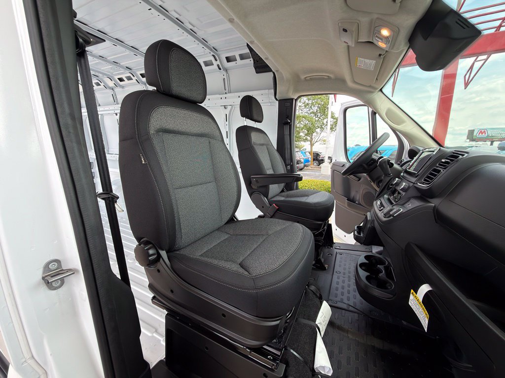 New 2026 RAM ProMaster 3500 w/ Convenience Group FWD image 31
