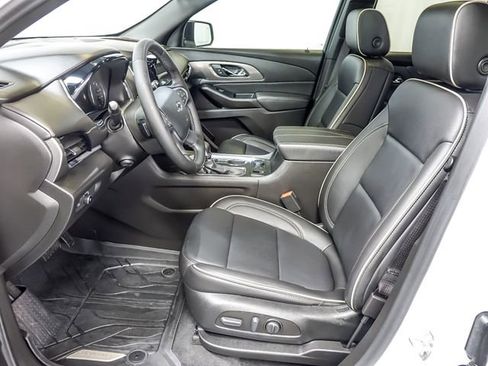 Certified 2023 Chevrolet Traverse Premier w/ Redline Edition image 12