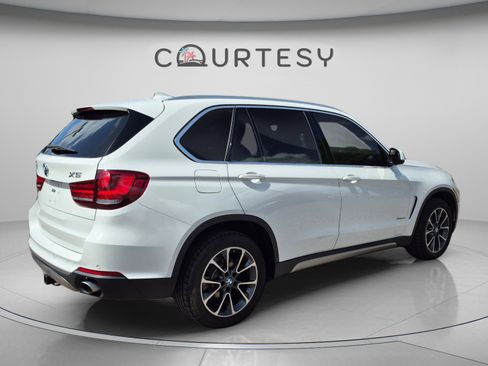 Used 2017 BMW X5 xDrive35i AWD/4WD image 5