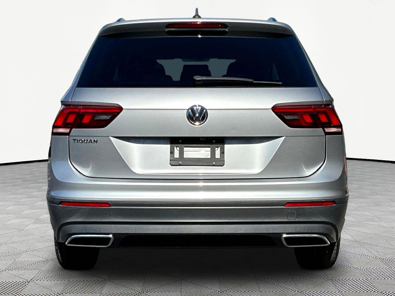 Used 2021 Volkswagen Tiguan S FWD image 5
