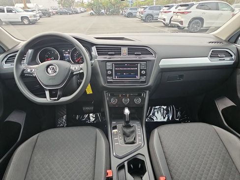 Used 2018 Volkswagen Tiguan S w/ Front Fog Lights Package image 15