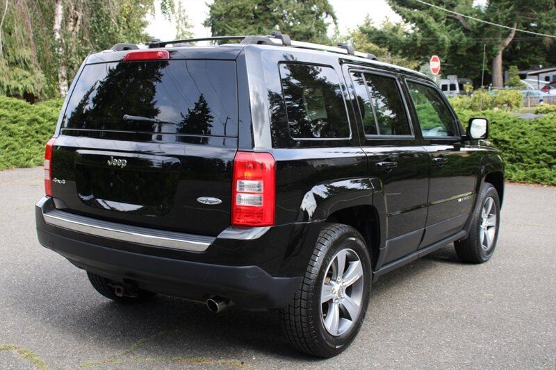Used 2016 Jeep Patriot High Altitude AWD/4WD image 3