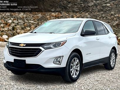 Used 2021 Chevrolet Equinox LS w/ LS Convenience Package
