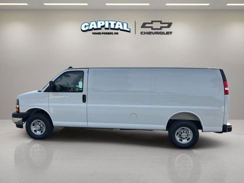 New 2026 Chevrolet Express 3500 Extended w/ Driver Convenience Package RWD image 10