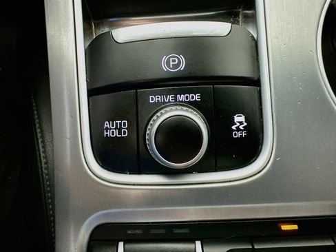 Used 2020 Kia Stinger GT1 RWD image 41