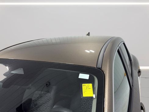 Used 2025 Nissan Kicks SV w/ Illumination Package AWD/4WD image 29