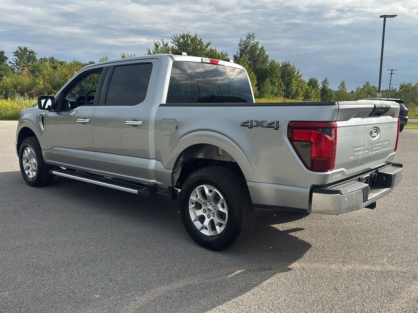 Used 2025 Ford F150 XLT w/ Equipment Group 301A Standard AWD/4WD image 5