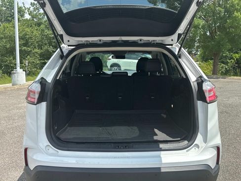 Used 2019 Ford Edge SEL w/ Equipment Group 201A AWD/4WD image 14
