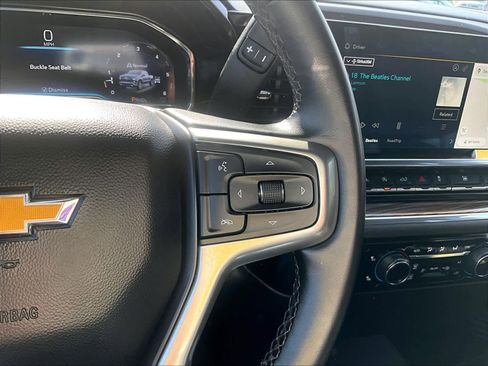 Used 2024 Chevrolet Silverado 1500 LT image 24