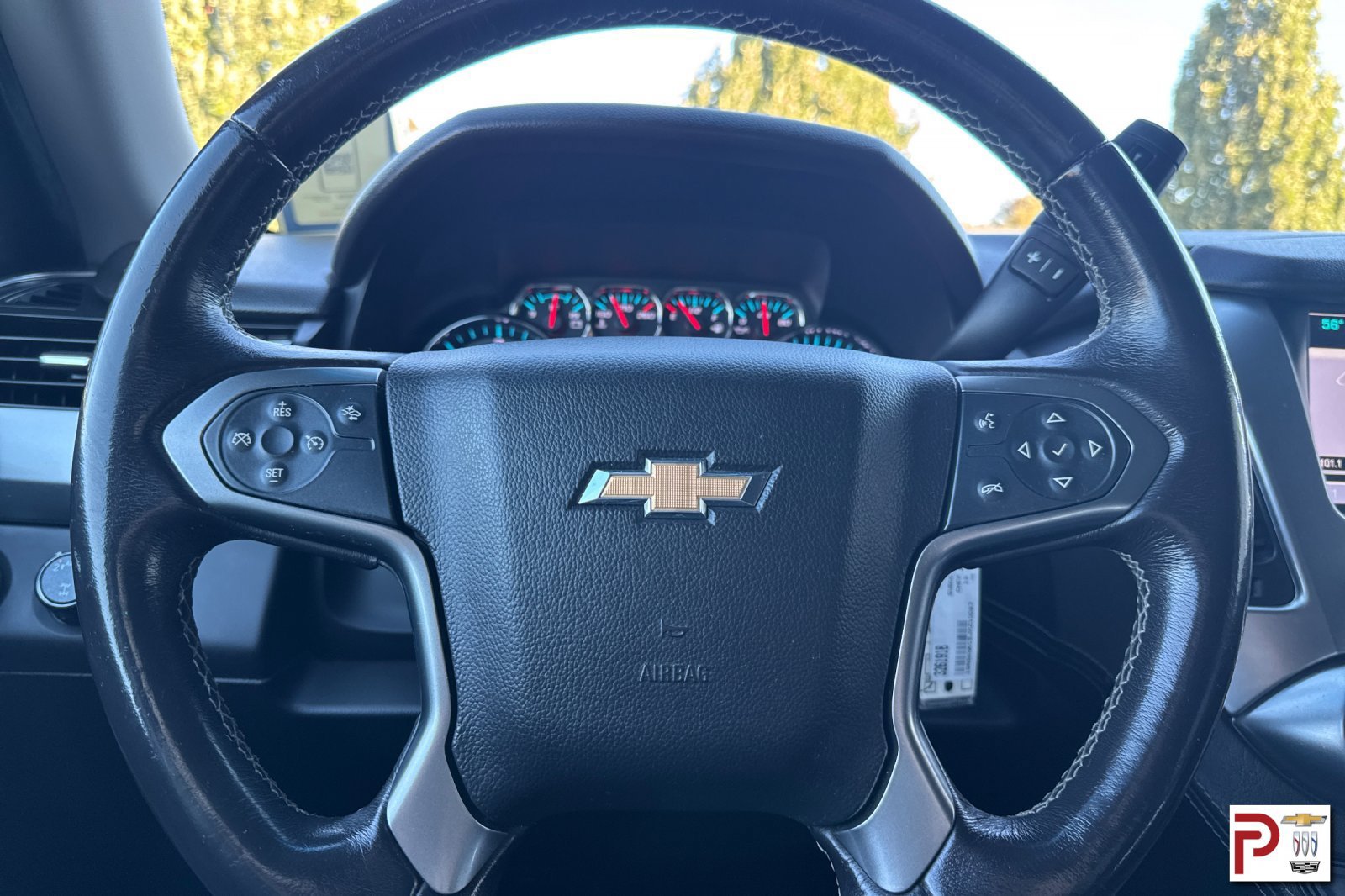 Used 2018 Chevrolet Suburban LT AWD/4WD image 29