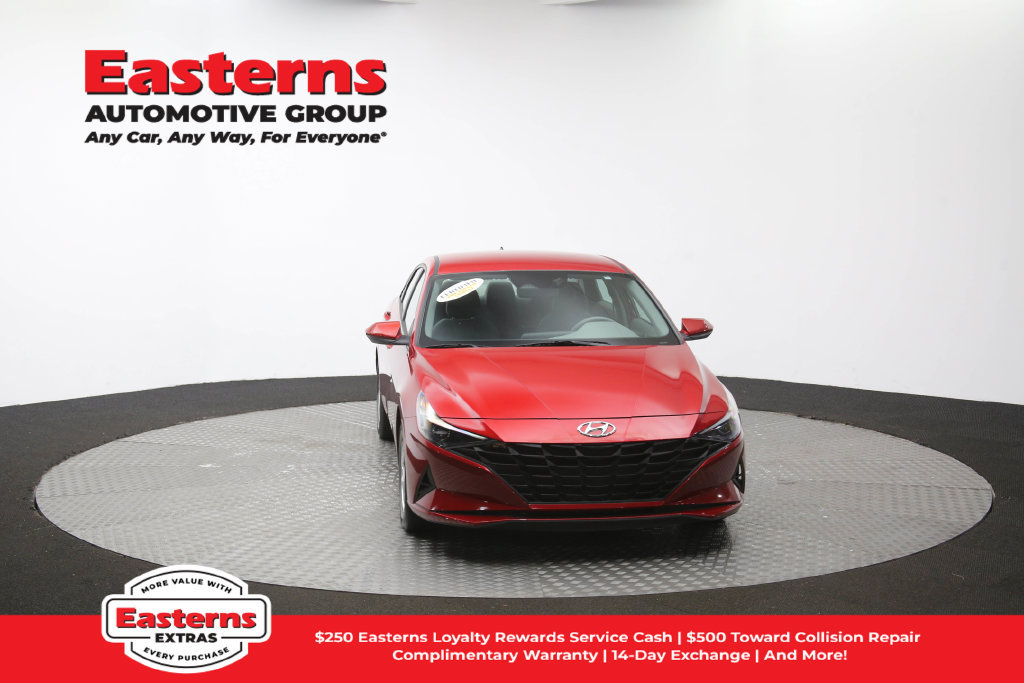 Used 2023 Hyundai Elantra SE w/ Cargo Package FWD image 52