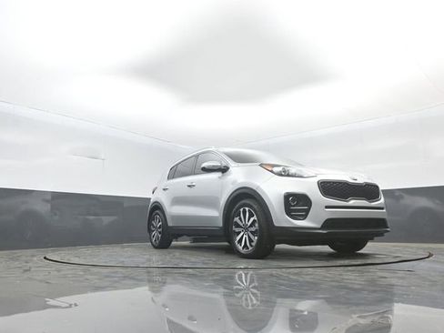 Used 2019 Kia Sportage EX image 31