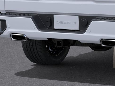 New 2026 Chevrolet Silverado 1500 High Country w/ Technology Package AWD/4WD image 14