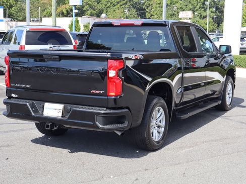 Certified 2022 Chevrolet Silverado 1500 RST image 10
