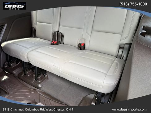 Used 2021 Chevrolet Tahoe Z71 w/ Luxury Package AWD/4WD image 31