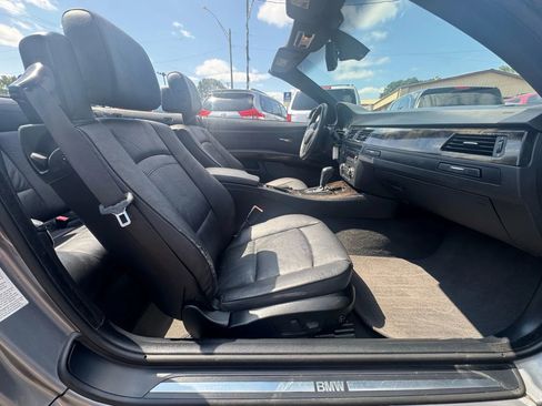 Used 2009 BMW 328i Convertible image 23