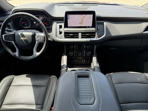 Used 2021 Chevrolet Tahoe Premier w/ Premium Package RWD image 25