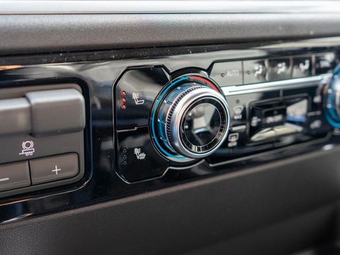 New 2026 GMC Sierra 1500 Elevation w/ Elevation Premium Package image 26