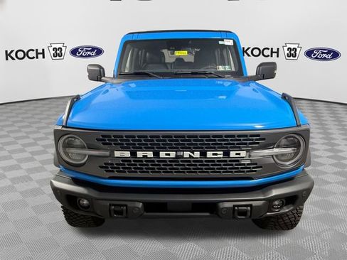 Used 2022 Ford Bronco Badlands w/ Sasquatch Package AWD/4WD image 2