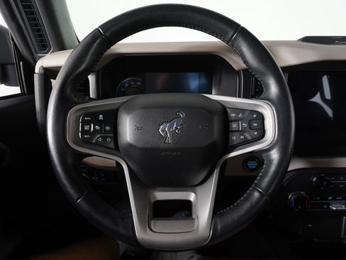 Used 2023 Ford Bronco Wildtrak AWD/4WD image 16