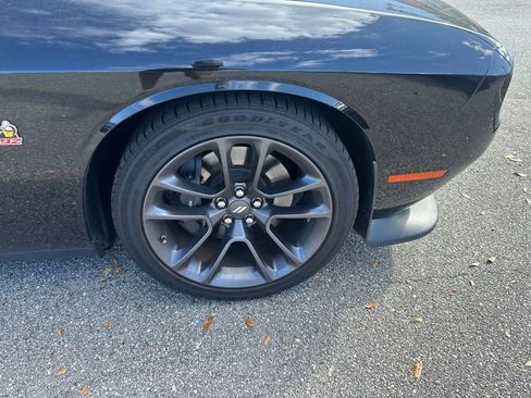 Used 2023 Dodge Challenger R/T Scat Pack image 4