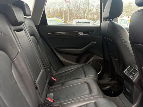 Used 2016 Audi Q5 2.0T Premium Plus w/ Technology Package image 12