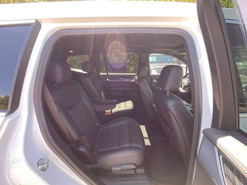 Used 2024 Cadillac XT6 Premium Luxury w/ LPO, Floor Liner Package AWD/4WD image 24