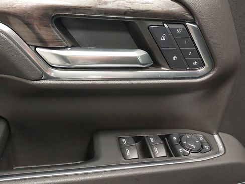 Used 2024 Chevrolet Silverado 1500 LTZ w/ LTZ Premium Package AWD/4WD image 25