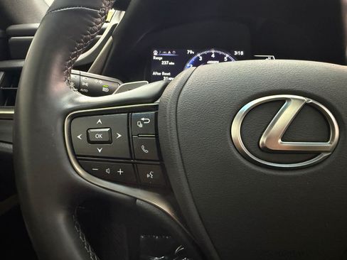 Used 2021 Lexus ES 350 w/ Accessory Package FWD image 13