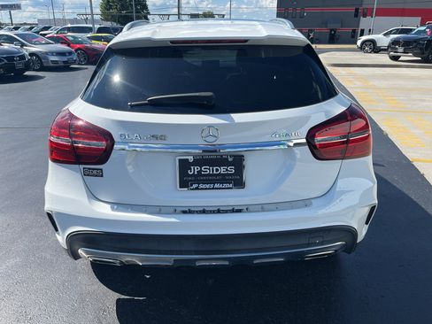 Used 2020 Mercedes-Benz GLA 250 4MATIC image 11