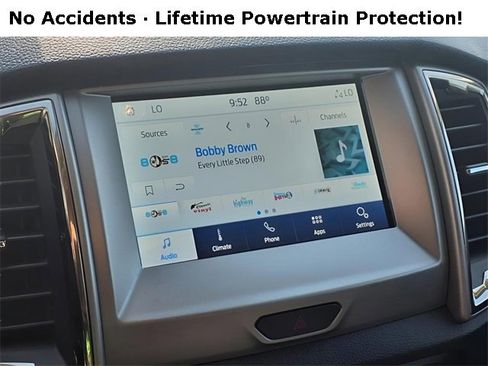 Used 2022 Ford Ranger XLT image 17