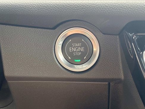 New 2026 Chevrolet Traverse LT w/ Driver Confidence Package image 24